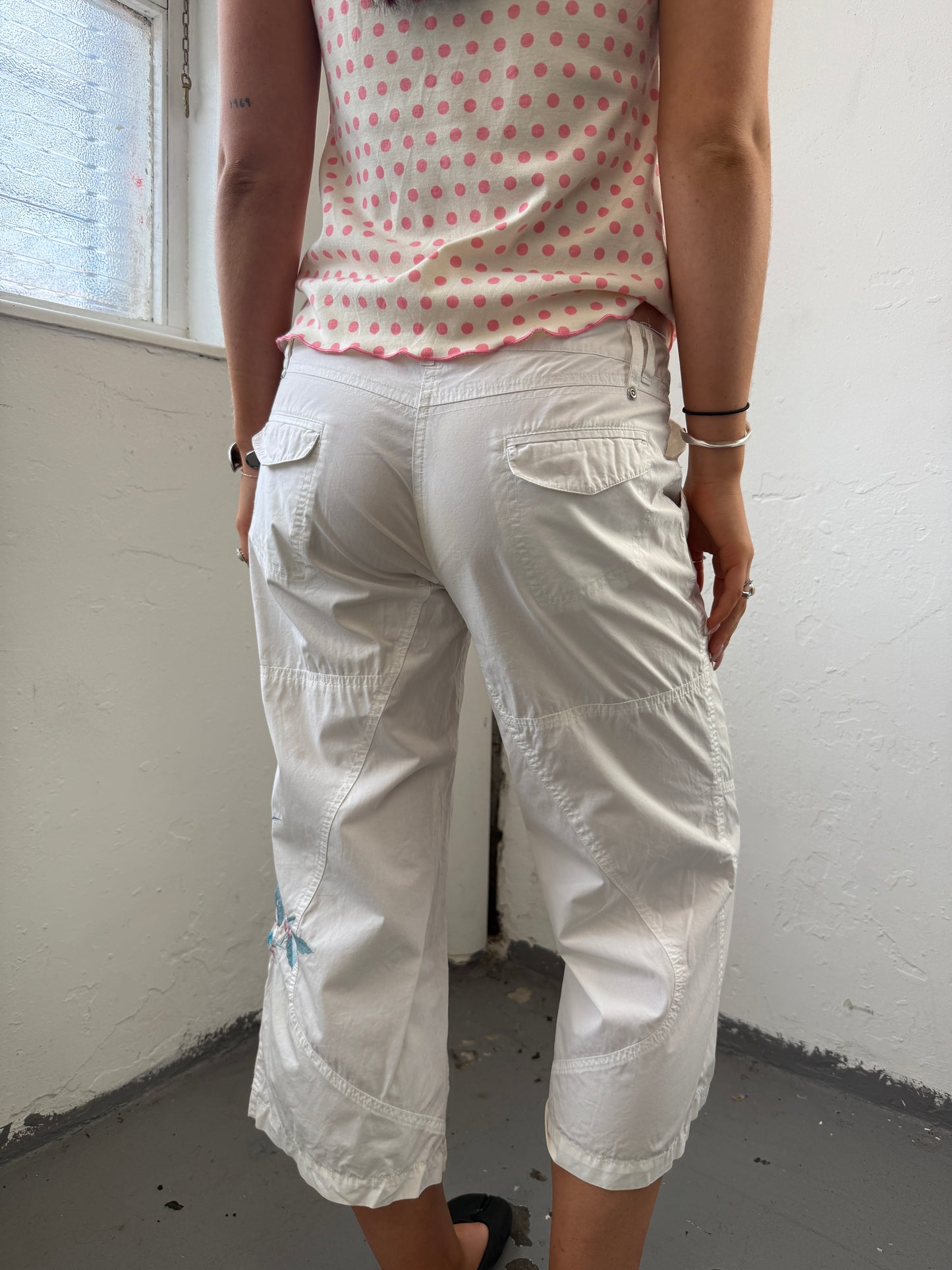White Pink Blue Capris - Size 8-10