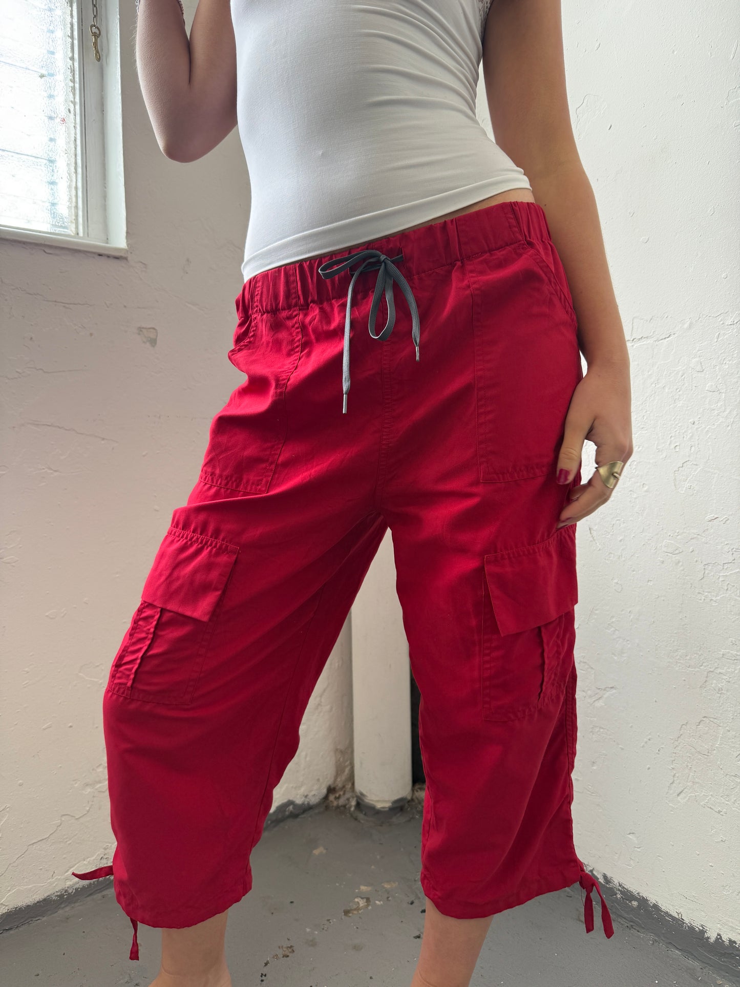 Red Capris Pants - Size Small