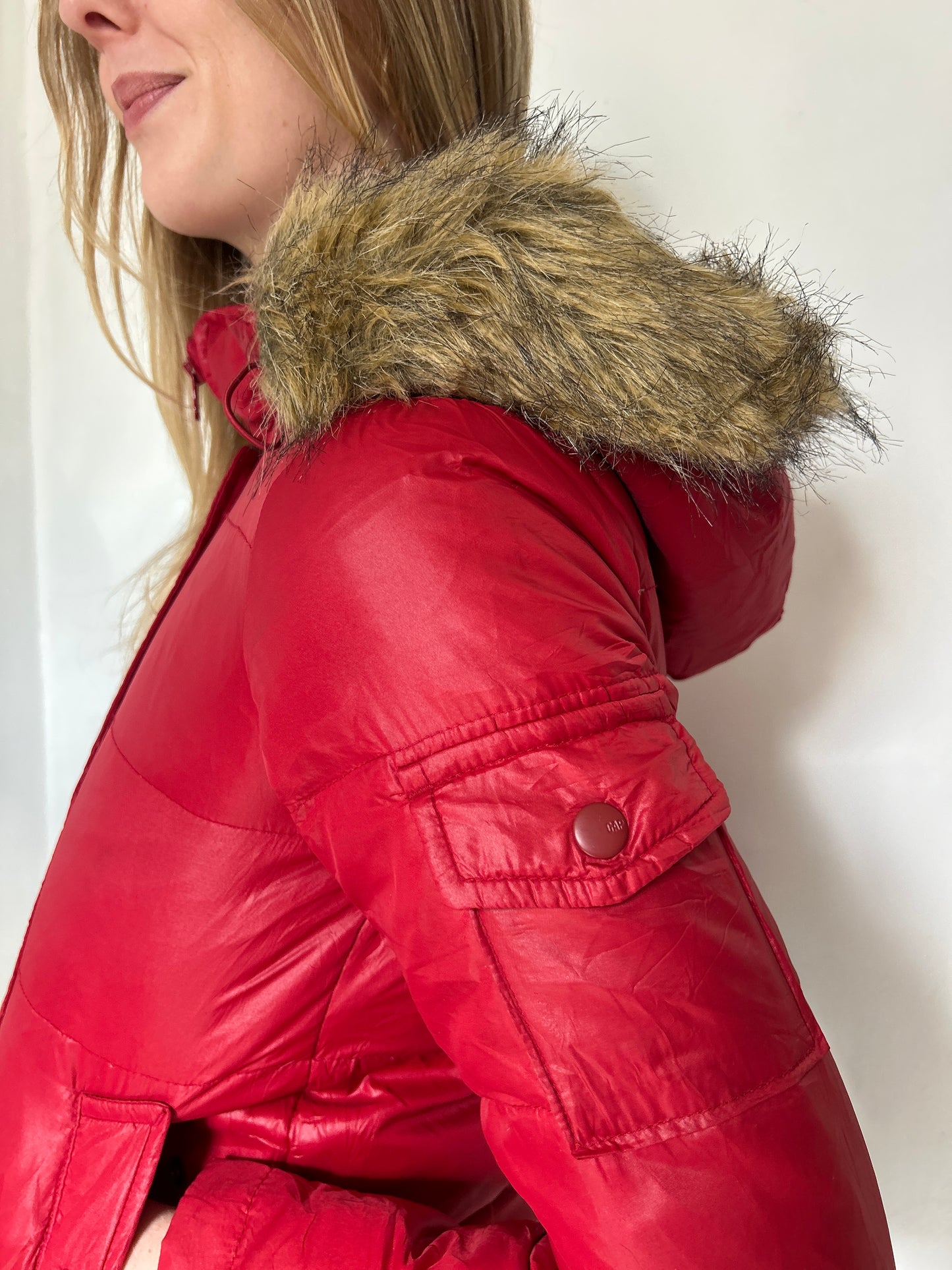 Red w Faux Fur Hood Puffer Jacket - Size Extra-Small