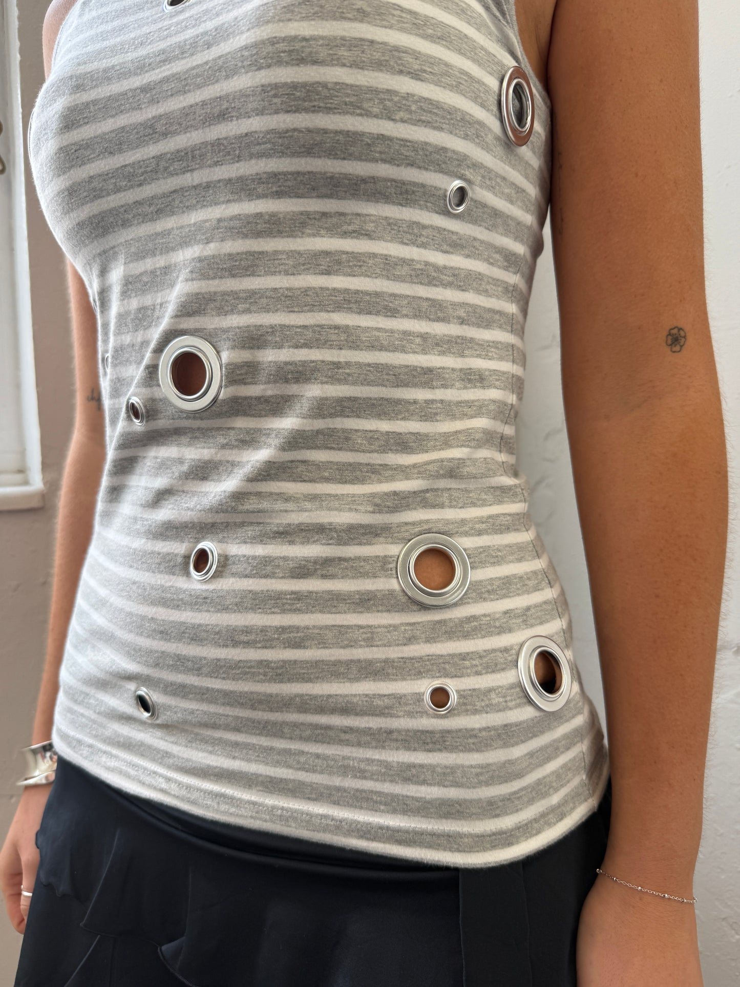 Grey White Striped Grommet Top - Size Medium/Large