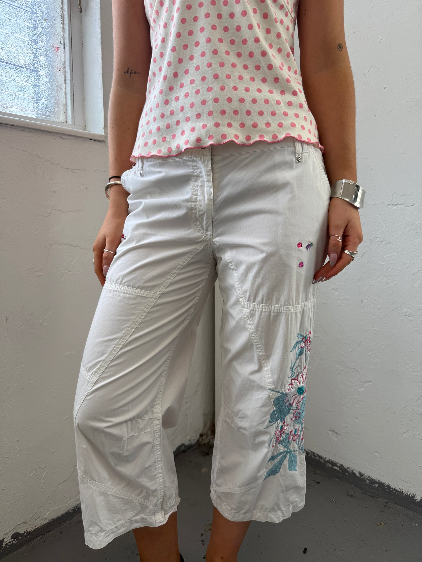White Pink Blue Capris - Size 8-10