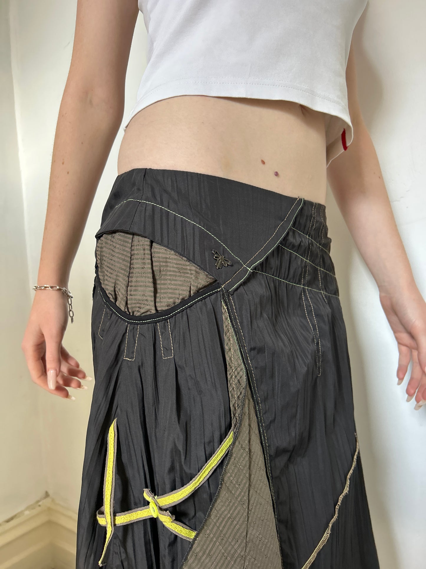 Black Green Low Waisted Midi Maxi Skirt - Size Small/Medium