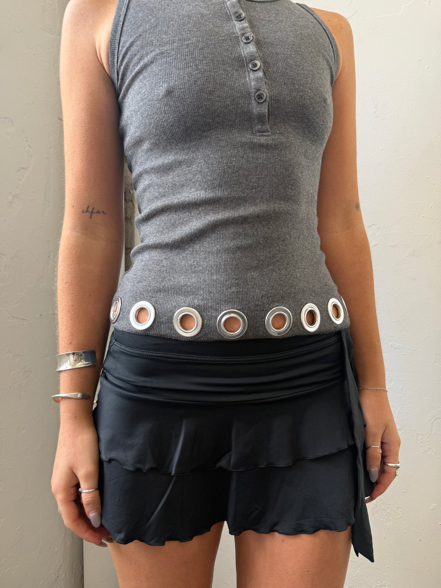 Grey Grommet Top - Size Extra-Small