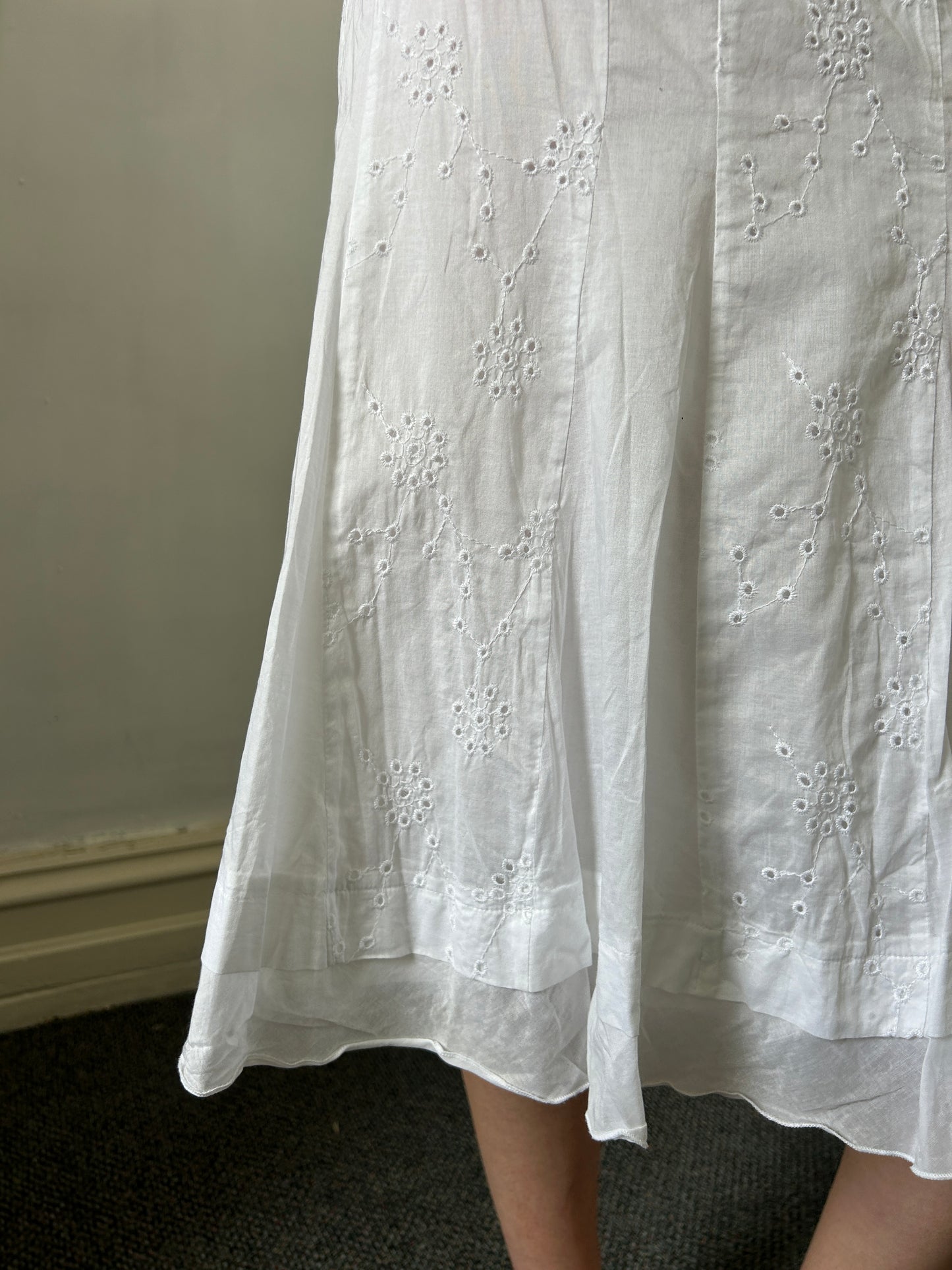 White Maxi Midi Skirt - Size Medium