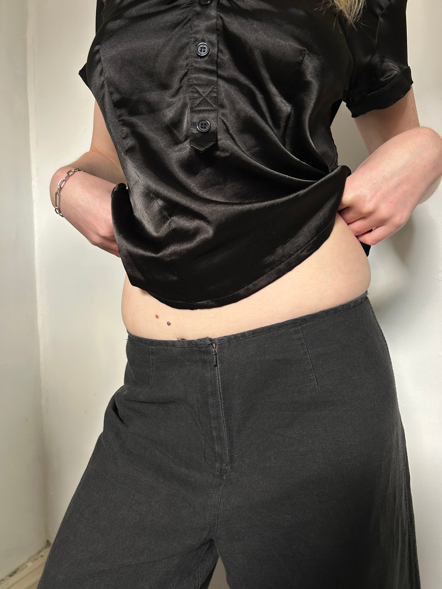 Dark Grey Culotte Capri Pants - Size Small