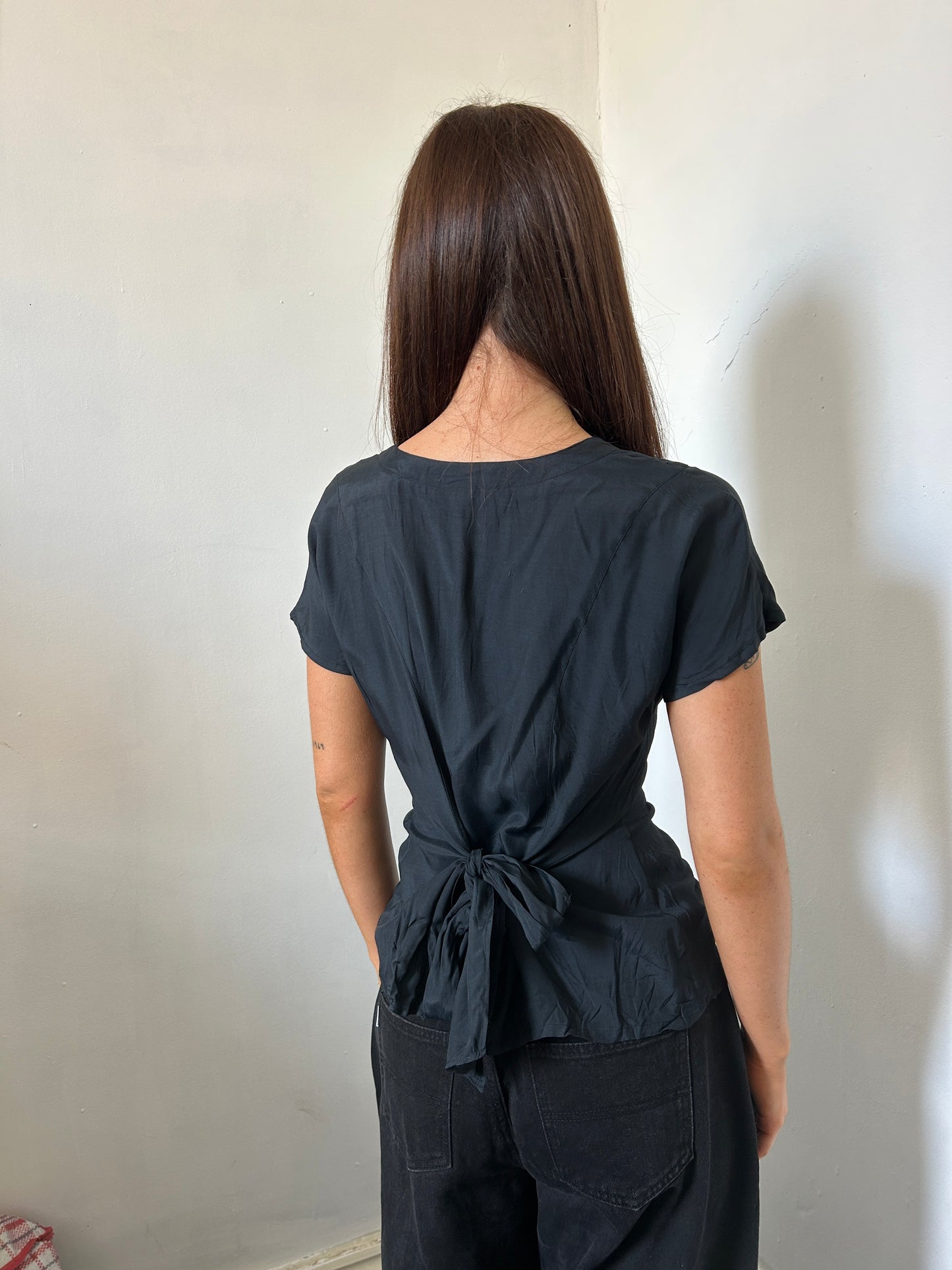 Black Tie Shirt - Size Large