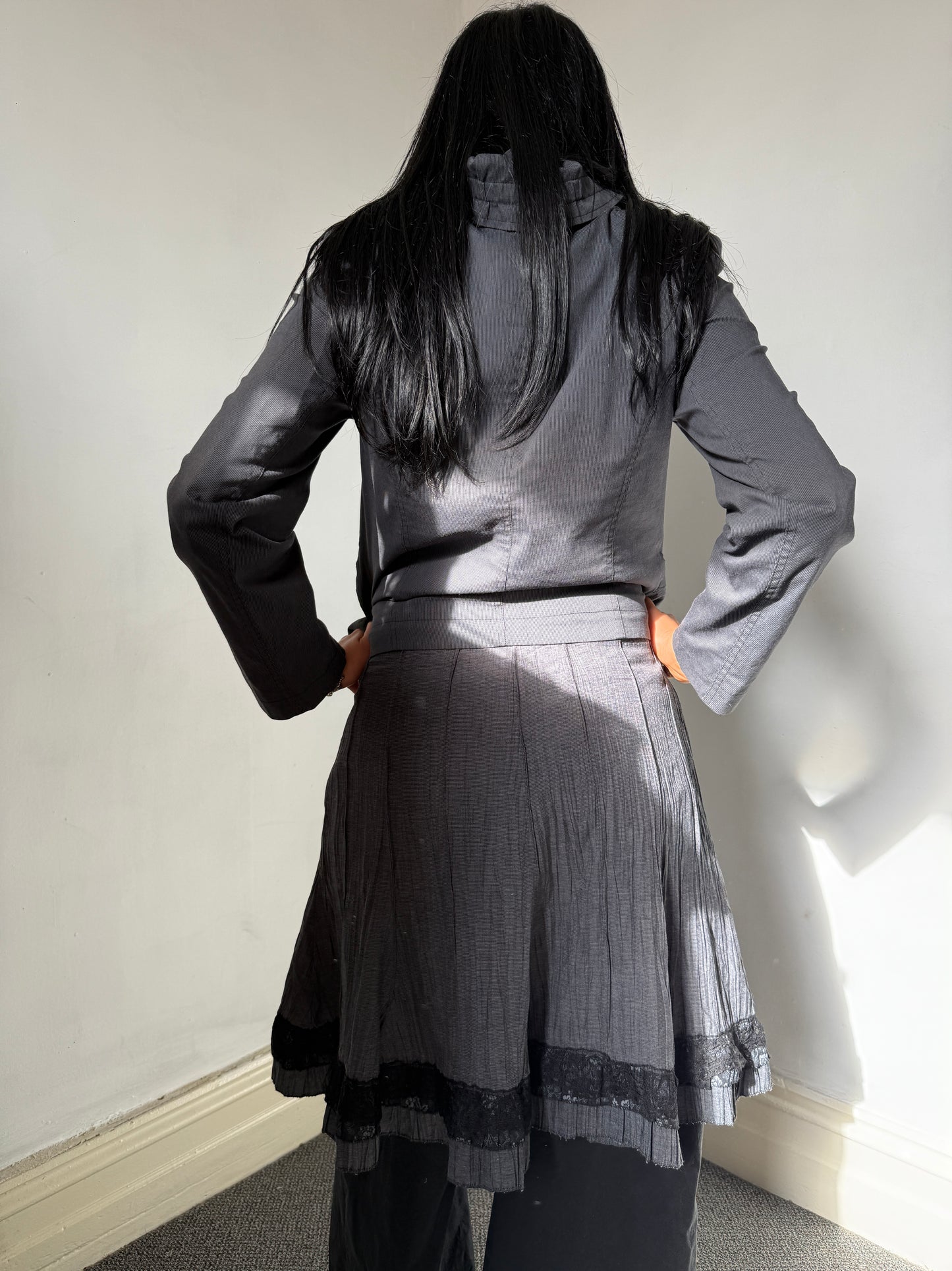 Dark Grey Low Waisted Midi Skirt w Lace Detail - Size 14