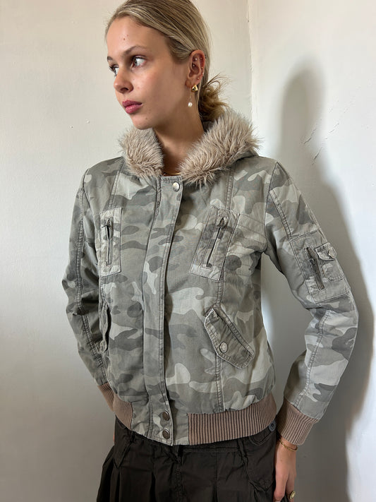 Camo Green Khaki Jacket w Faux Fur Hood - Size 10