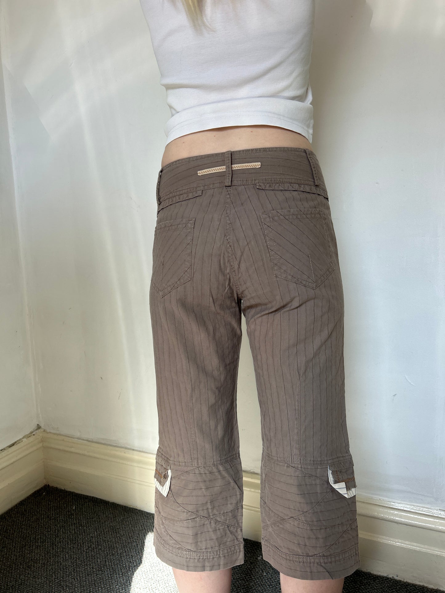 Brown Pinstriped Capri Pants - Size Small